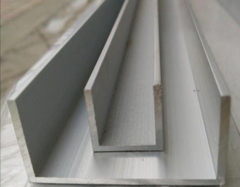 Perfiles de aluminio constructivos del encofrado de la construcción