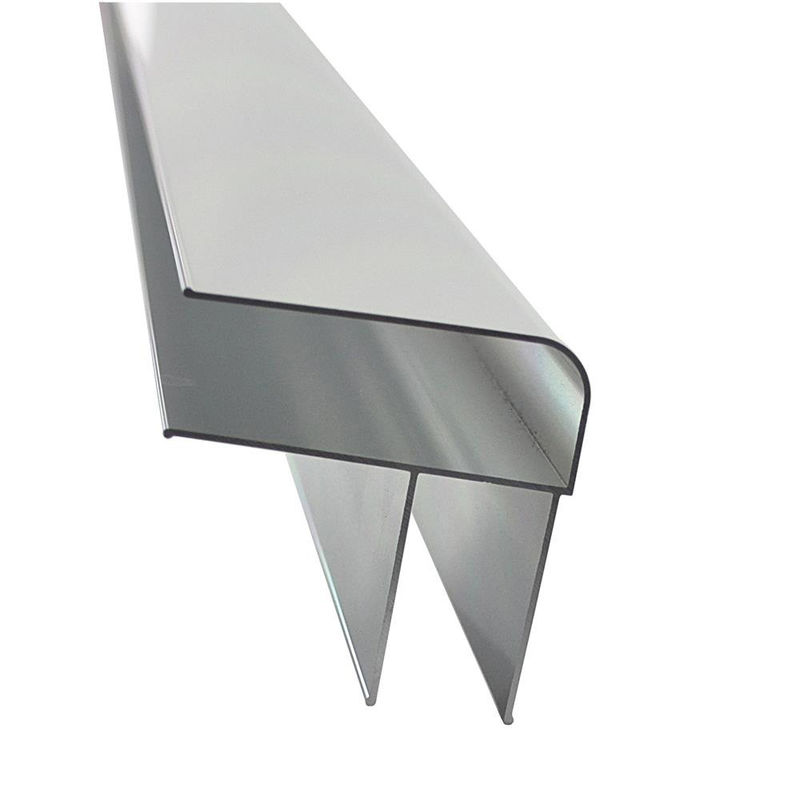 6063 T5 anodizaron D de plata forman perfiles de la escalera de la aleación de aluminio de los 5.8m